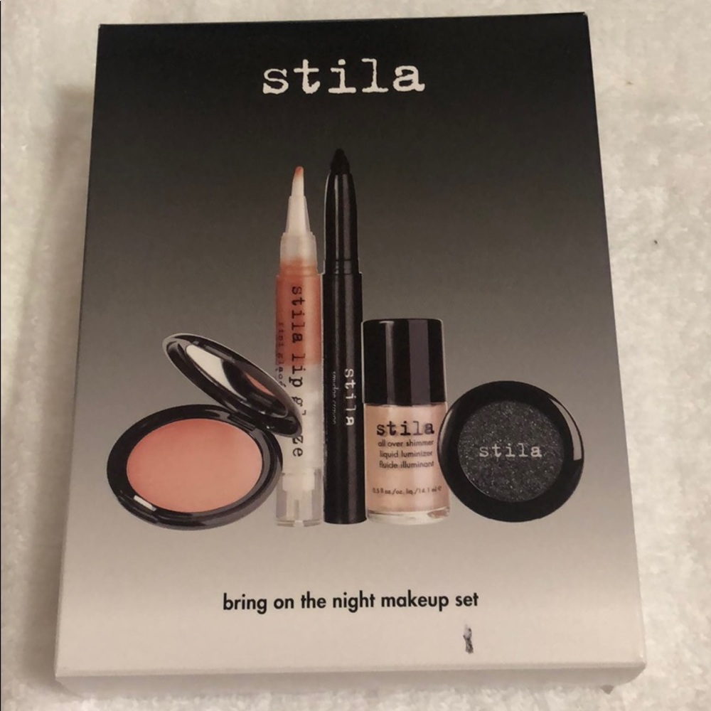 Stila bring on the night make up set nib